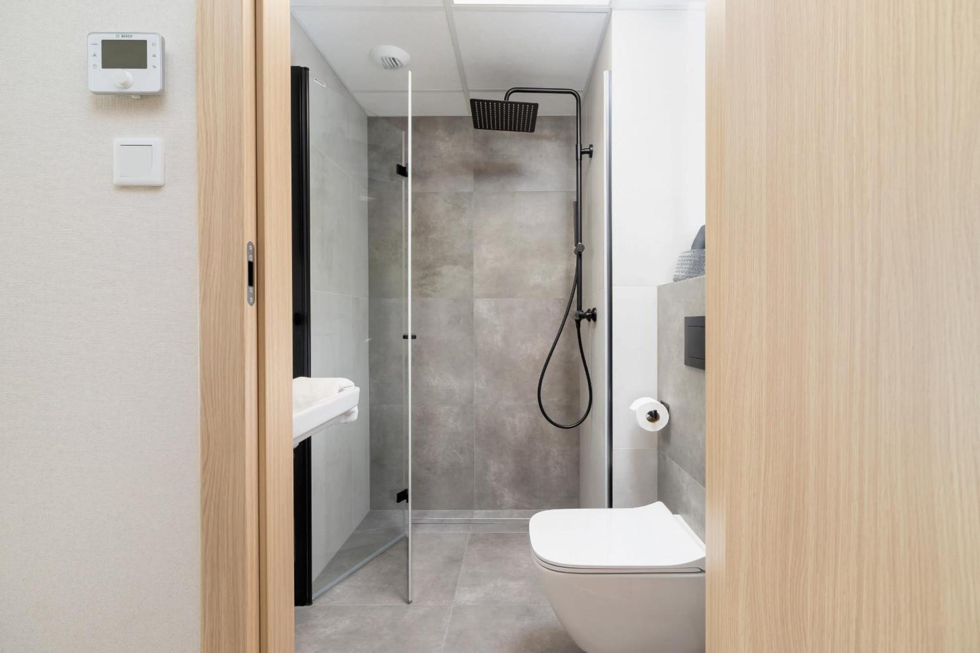 Modern Studios With Air Conditioning In Downtown Krakow By Noclegi Renters Ngoại thất bức ảnh